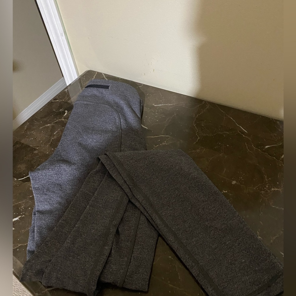 GENTLY USED Grey lululemon leggings